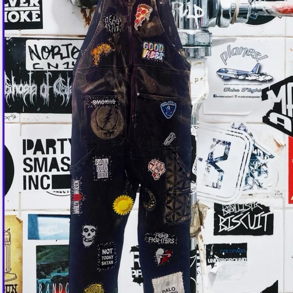 1960 vintage Levis completely customized. One of kind original pieces by OG. - Picture 2 of 6